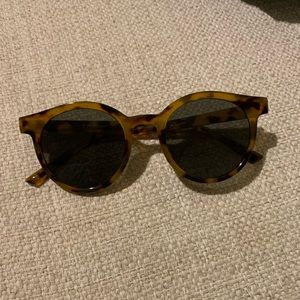 A.J. Morgan tortoise sunglasses